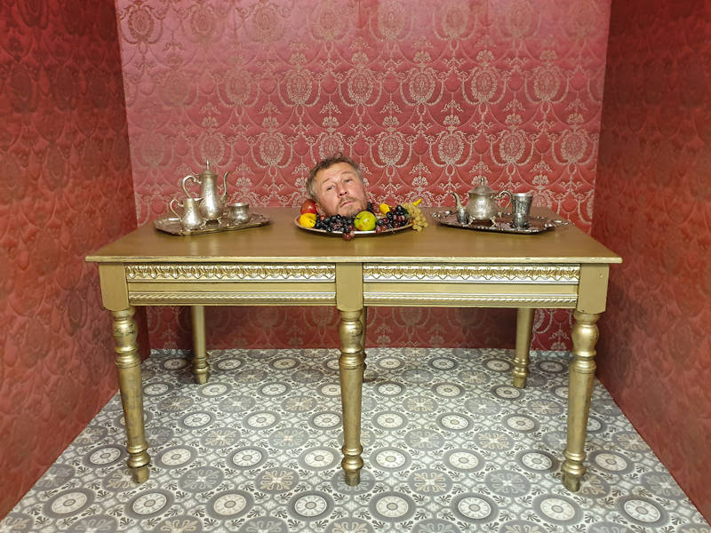 Hlava na stole – Muzeum iluzí Praha